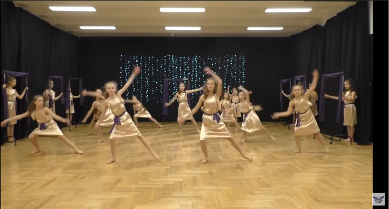 Taniec Wspólczesny - kat. 7-10 lat - NAGRODA Sponsora Dance Shop - Zespół Ada II – MDK Biłgoraj 