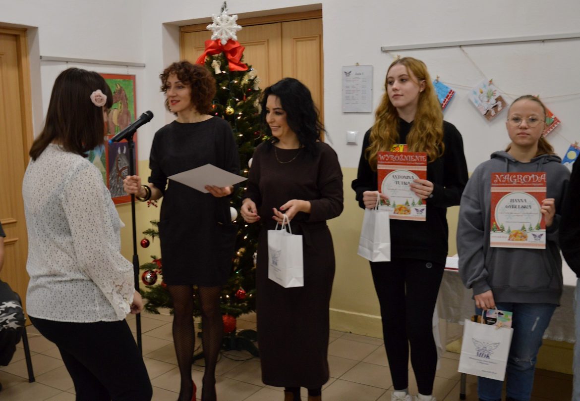 FINAŁ konkursu „Kartka Bożonarodzeniowa z Motywem Biłgorajskim”